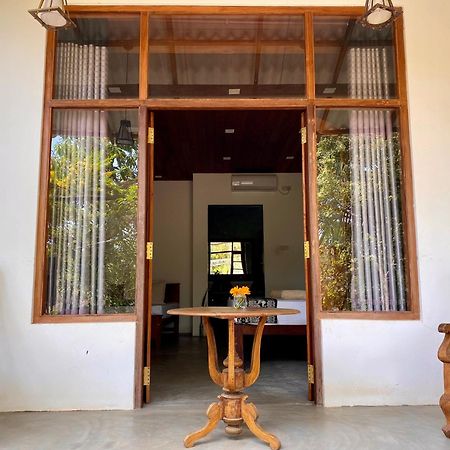 The Dale Mirissa Hotel ภายนอก รูปภาพ