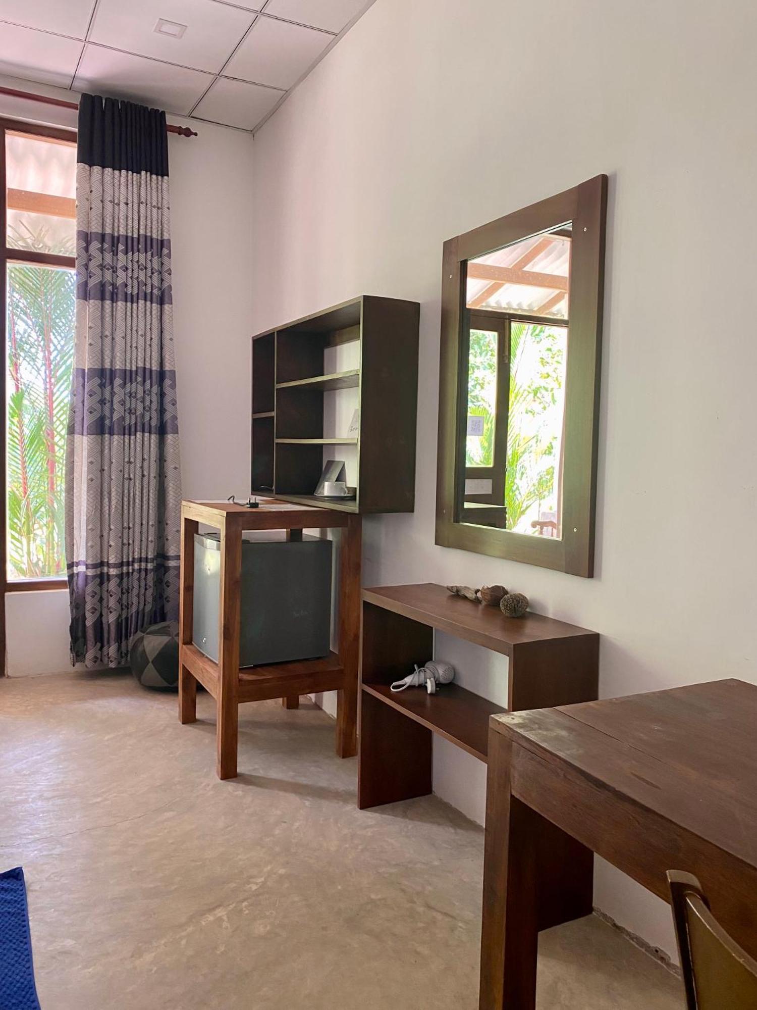 The Dale Mirissa Hotel ภายนอก รูปภาพ