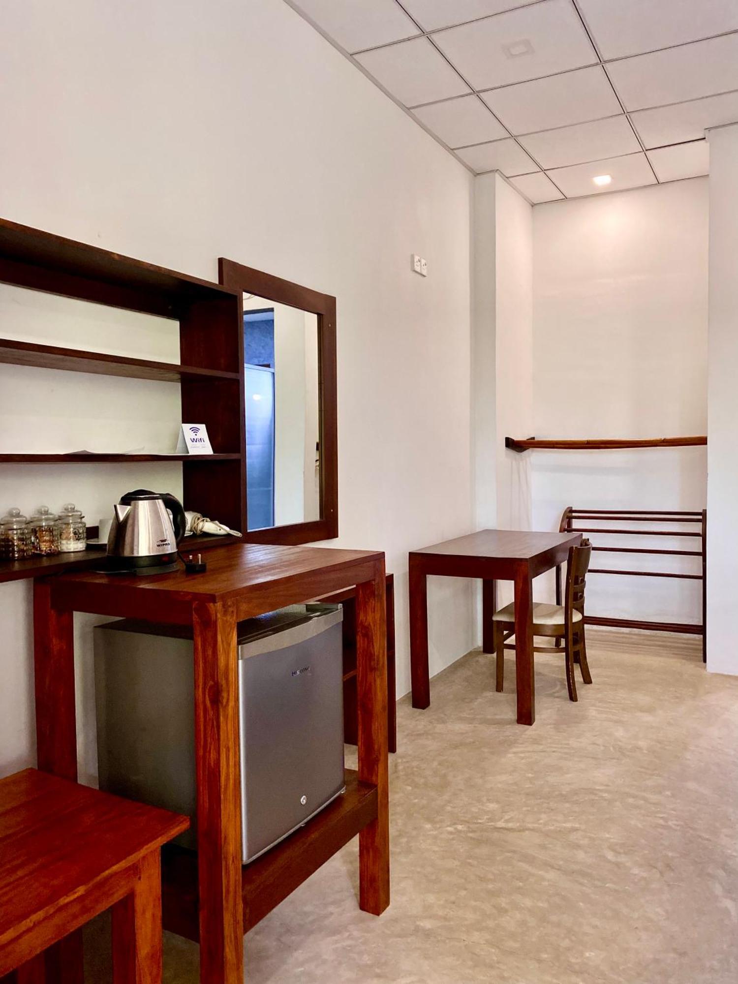 The Dale Mirissa Hotel ภายนอก รูปภาพ