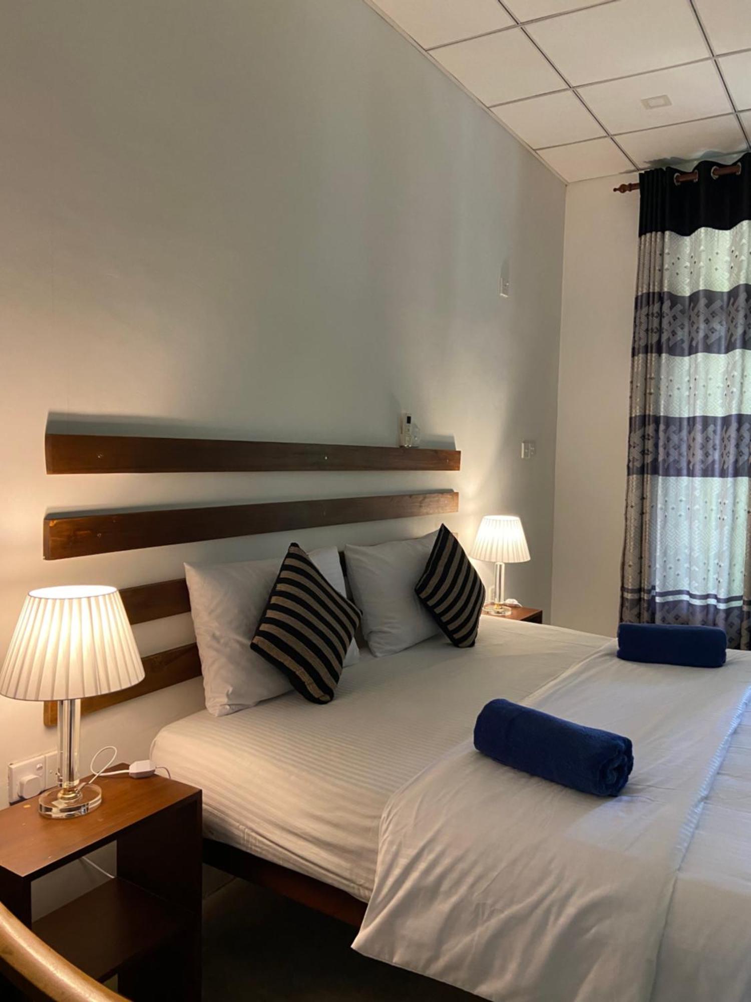 The Dale Mirissa Hotel ภายนอก รูปภาพ
